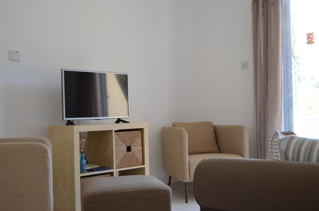 Vacation House Sanders Пафос Экстерьер фото